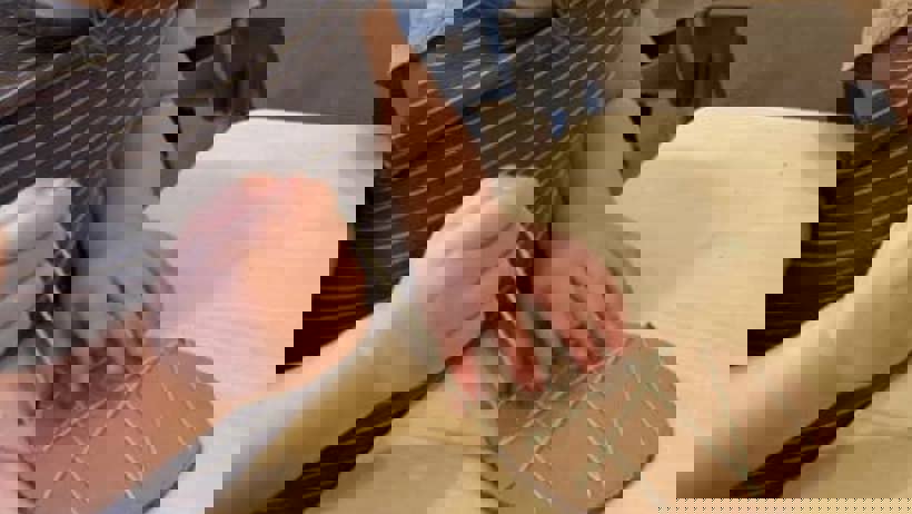 threading wool on eggs.jpg